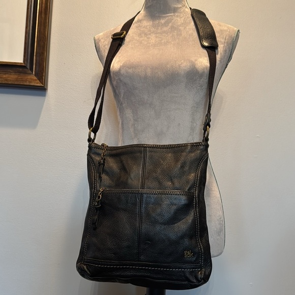 The Sak black soft pebbled leather crossbody bag - Picture 4 of 13